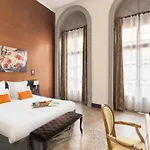 Appart'city Collection Arenes Apart Otel 4*