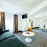 Apart Otel Appart'city Collection Arenes 4*