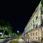 Apart Otel Appart'city Collection Arenes 4*