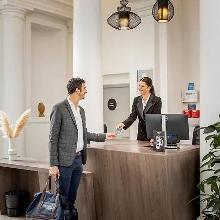 Appart'city Collection Arenes Apartmanhotel