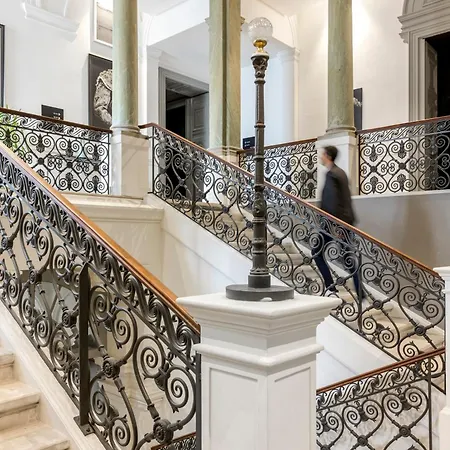 Aparthotel Appart'city Collection Arenes