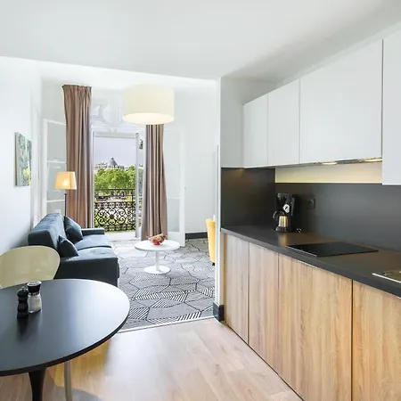 Appart'city Collection Arenes 4*