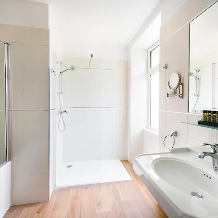 Aparthotel Appart'city Collection Arenes Nîmes