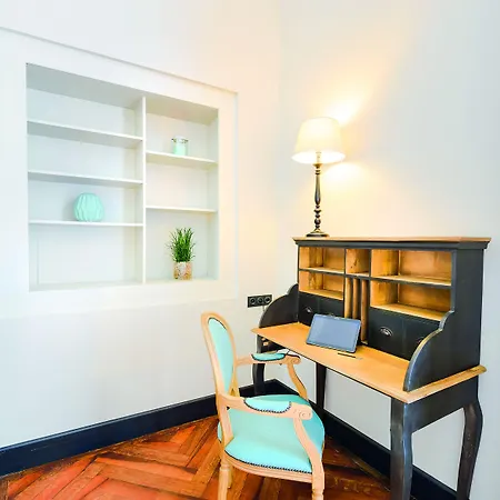 Appart'city Collection Arenes 4* Nîmes