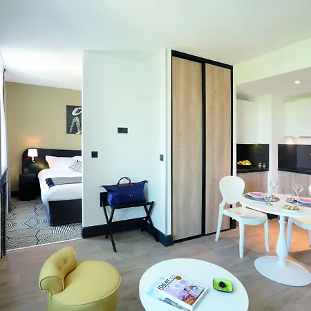 Appart'city Collection Arenes 4* Nîmes