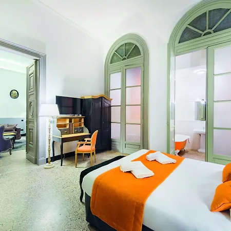 Appart'city Collection Arenes 4* Nîmes