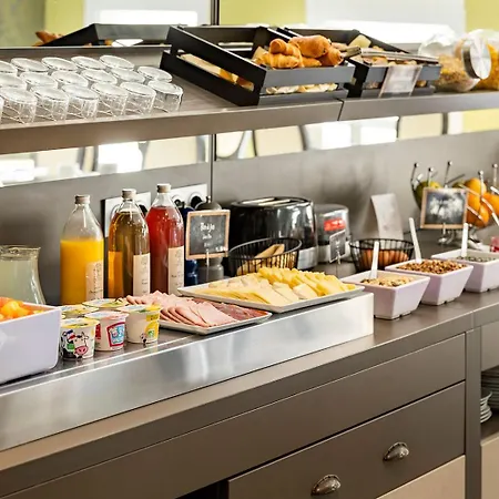 Appart'city Collection Arenes Apart Otel 4*