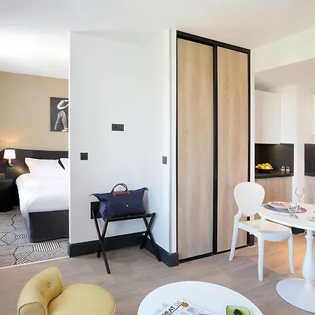 Appart'city Collection Arenes 4* Nîmes