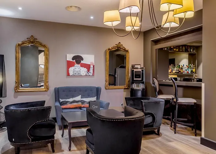 Aparthotel Appart'city Collection Arenes