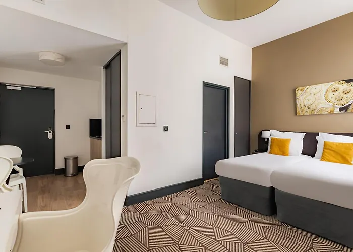 Appart'city Collection Arenes 4*