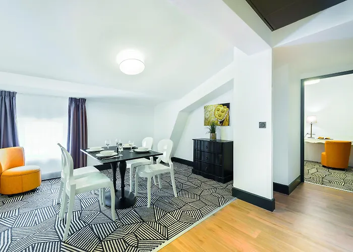 Aparthotel Appart'city Collection Arenes Nîmes