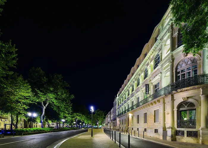 Aparthotel Appart'city Collection Arenes 4*