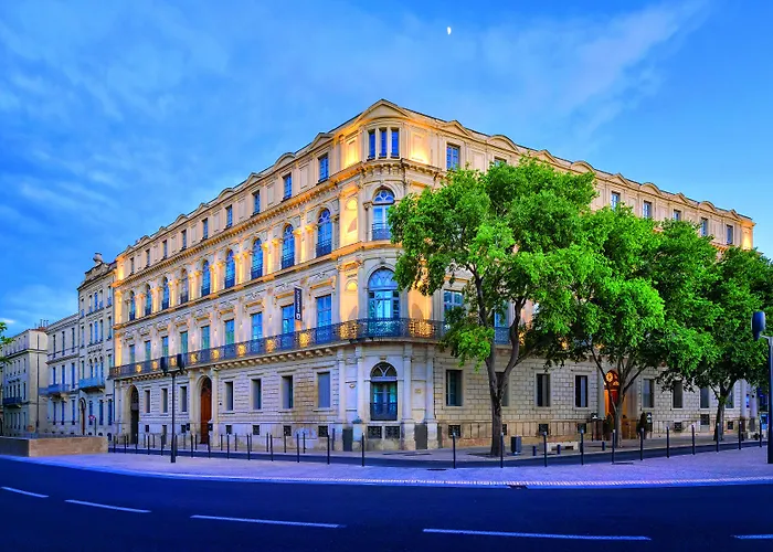 Appart'city Collection Arenes Aparthotel