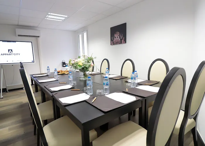 Appart'city Collection Arenes 4*