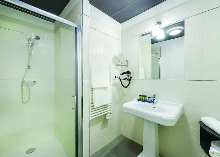 Appart'city Collection Arenes Aparthotel 4*